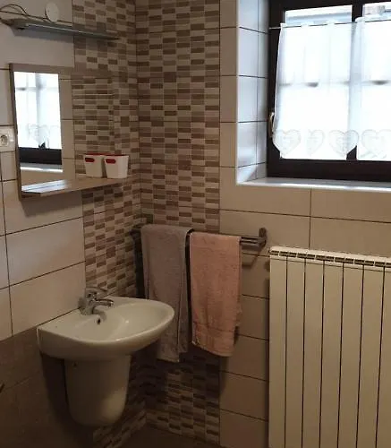 Apartmaji Vitez Apartma 2 Apartment *