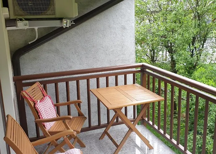 Apartmaji Vitez Apartma 2 * Bovec